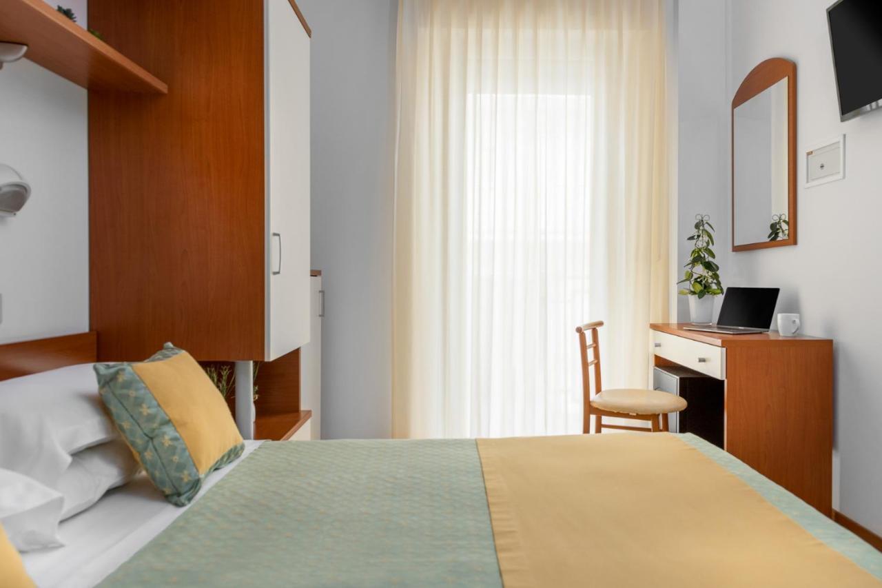 Hotel Principe Cattolica Exterior photo